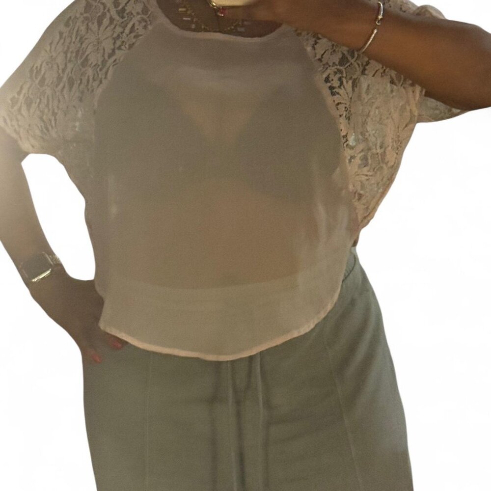 Rue 21 Light Pink Sheer & lace top with Batwing Sleeves , lightweight and flowy